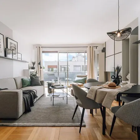 Neel - 3 Et Balcon A Neuilly-sur-seine Апартаменты Париж