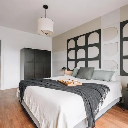 Neel - 3 Et Balcon A Neuilly-sur-seine Париж